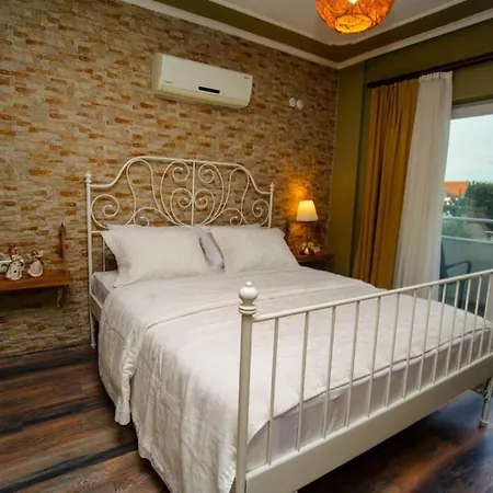 Zeytin Hotel 2*