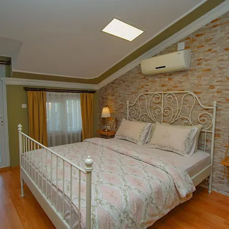 Zeytin Hotel 3*