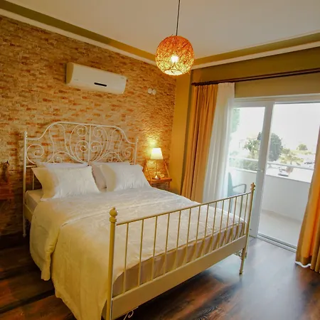 Zeytin Hotel 3*