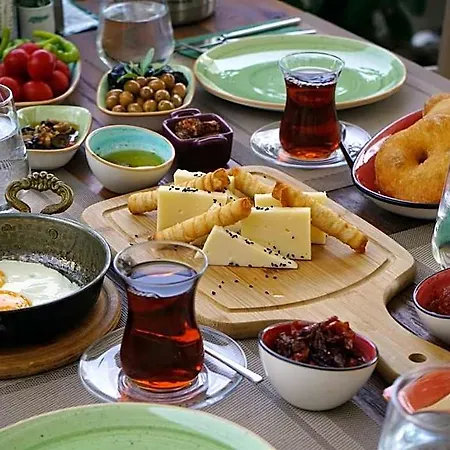 Hotel Zeytin 3*