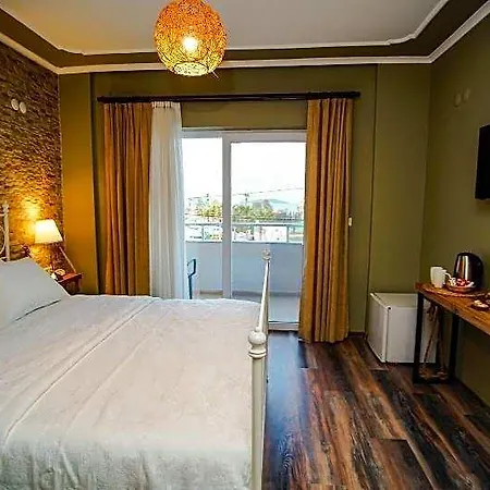 Zeytin Hotel 3*